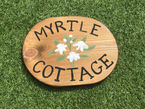 Oval Myrtle White Flower Sign